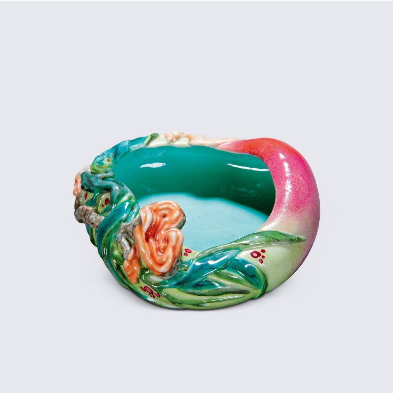 清乾隆 粉彩福寿灵芝桃形洗