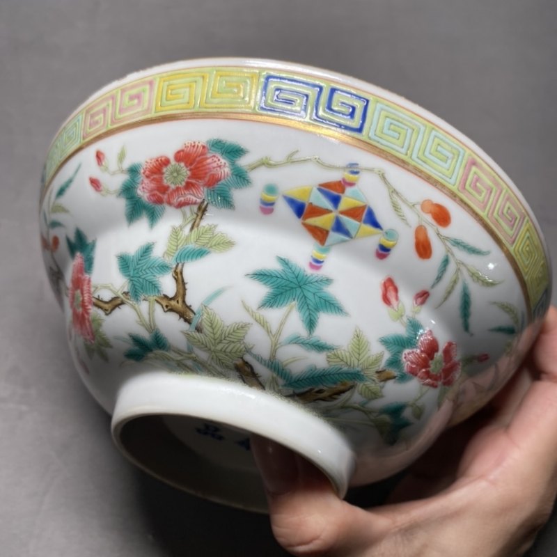 清光绪 粉彩花卉吉庆纹碗 - 图5