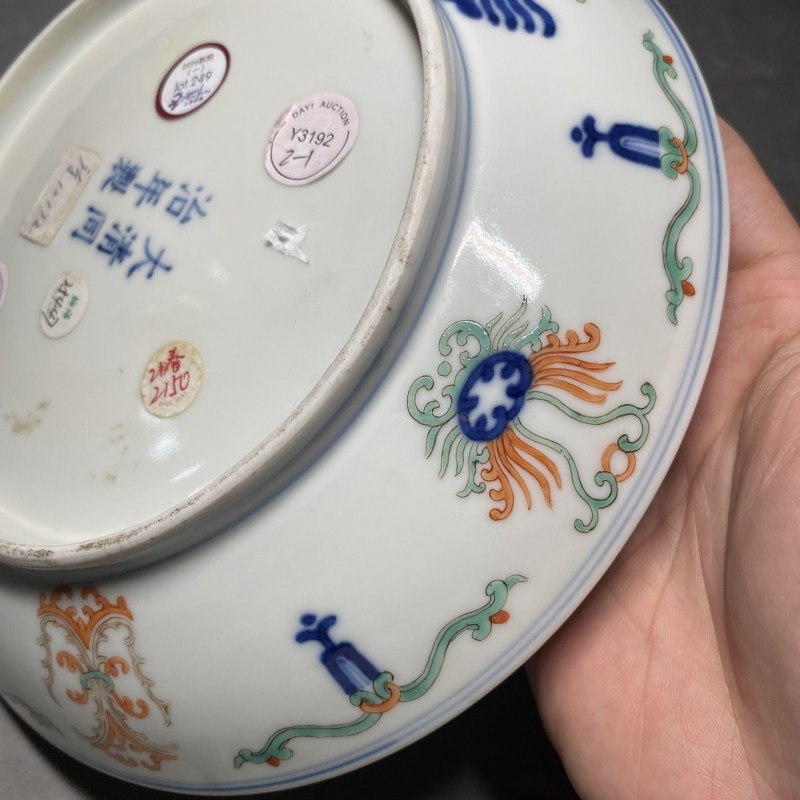 清同治 斗彩忍冬纹盘一对 - 图17