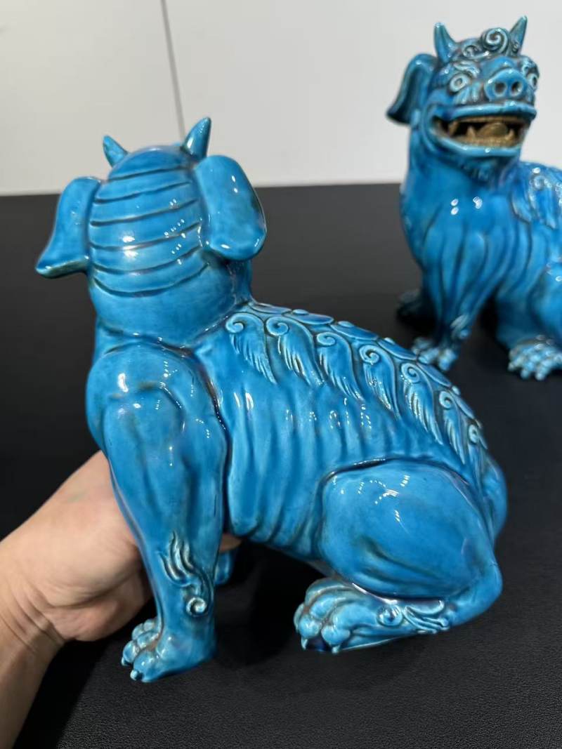 清康熙 孔雀蓝釉瑞兽塑像一对 - 图10