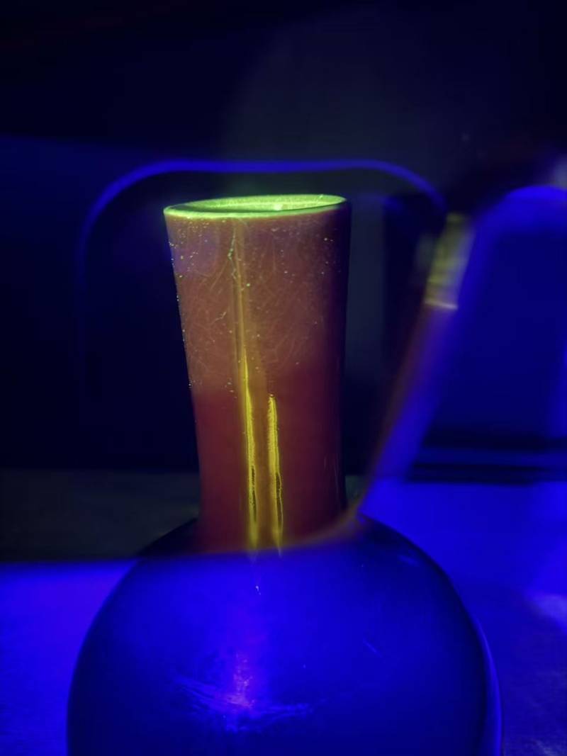 清雍正 霁红釉天球瓶 - 图9
