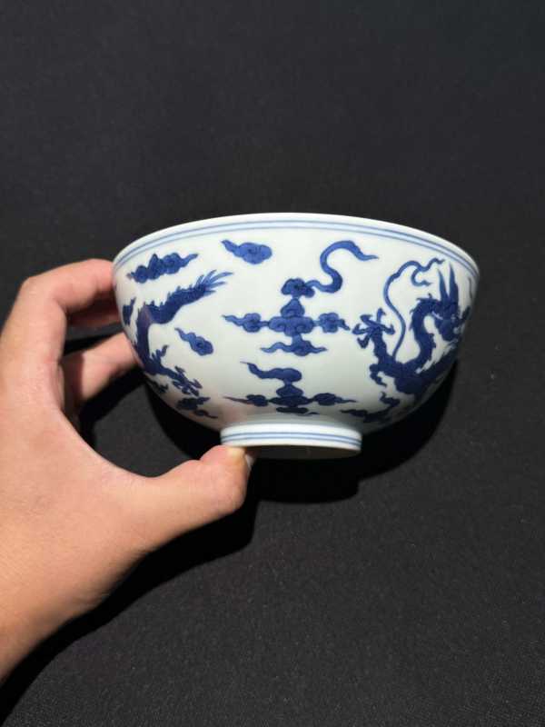 清道光 青花仿嘉窑云龙纹墩式碗 - 图4