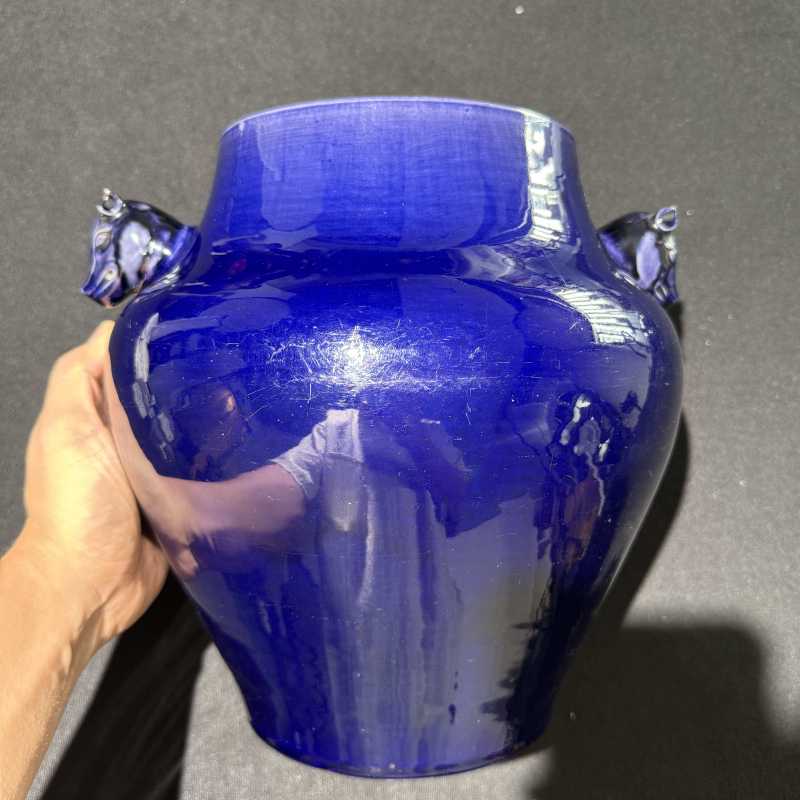 清康熙 茄皮紫釉牺耳尊 - 图2