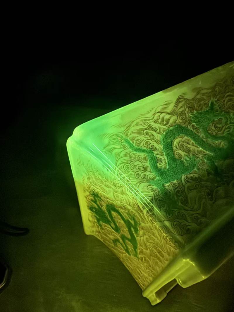 清康熙 矾红海水江涯模印绿龙纹长方花盆 - 图21