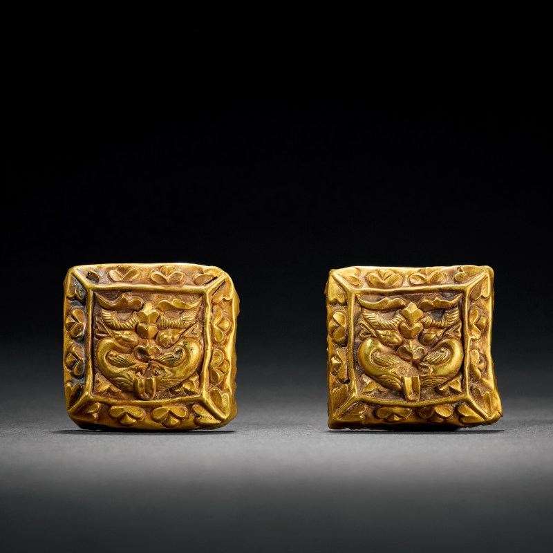 明 金兽面