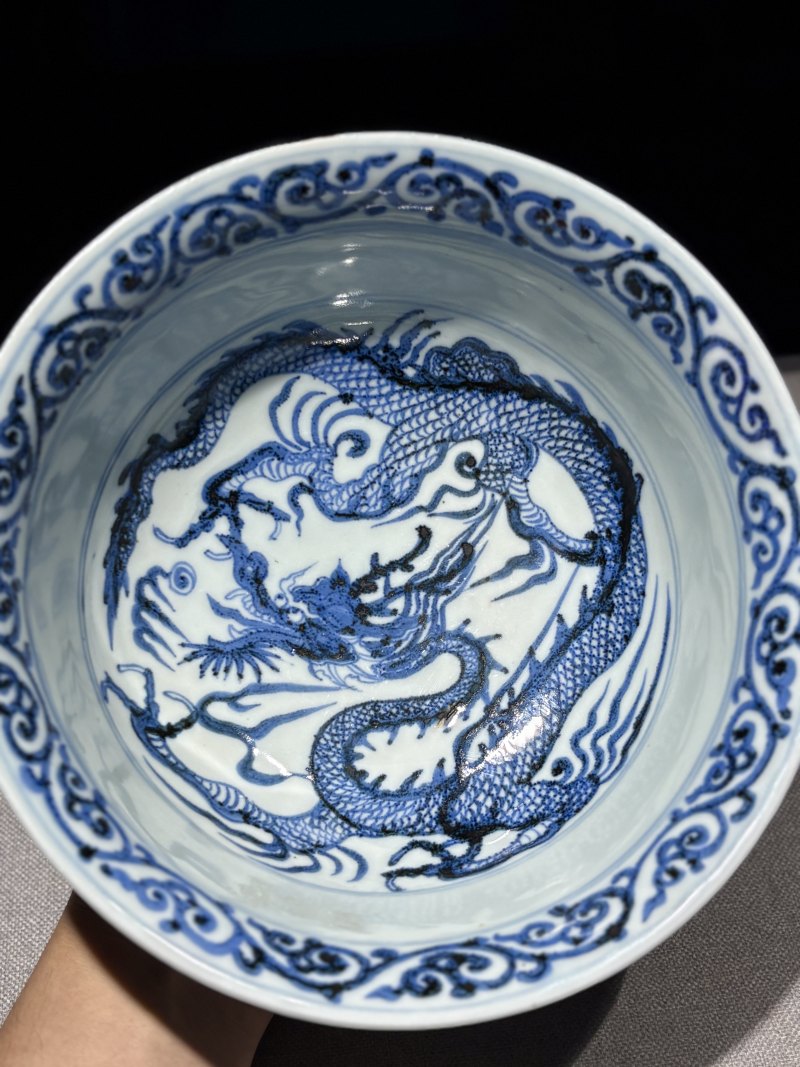 元 青花外莲瓣内龙纹碗 - 图5