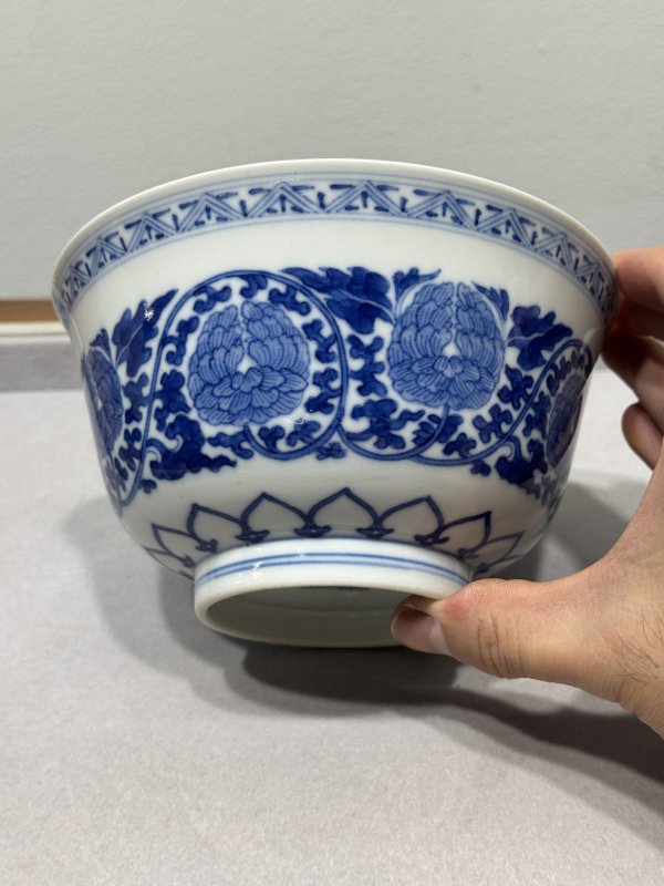 清道光 青花缠枝牡丹纹宫碗一对 - 图4