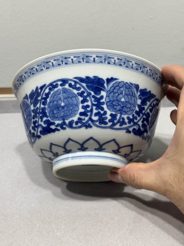 清道光 青花缠枝牡丹纹宫碗一对 - 图6