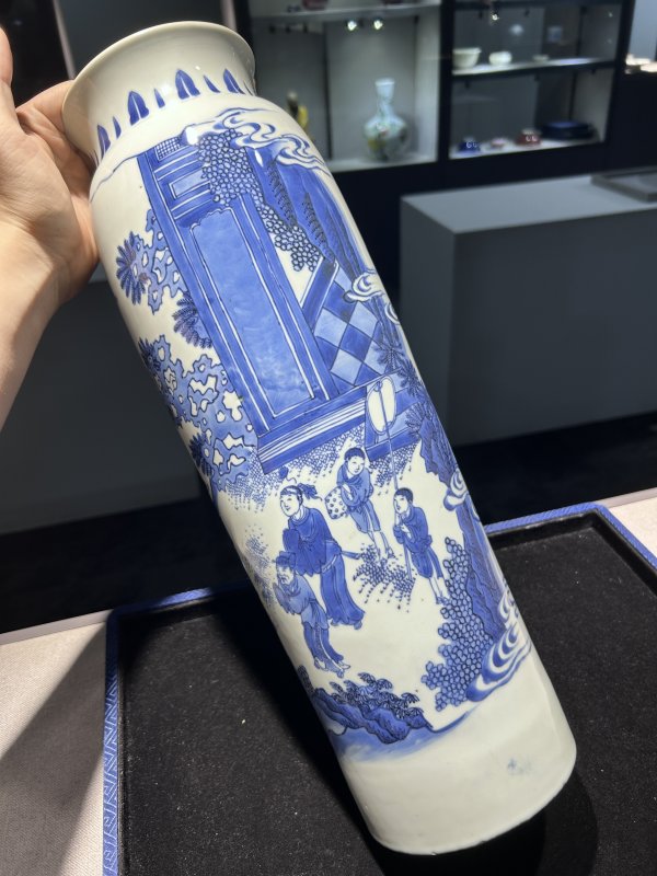 明崇祯 青花奉祀文昌帝君图筒瓶 - 图2