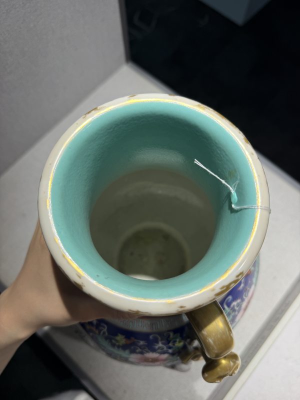 民国 仿乾隆洋彩开光雪景图吉庆有余双耳尊 - 图7