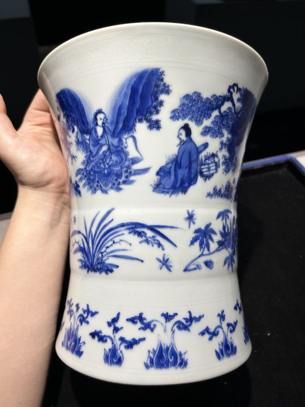 明崇祯 青花围炉煮茶图大笔海 - 图5
