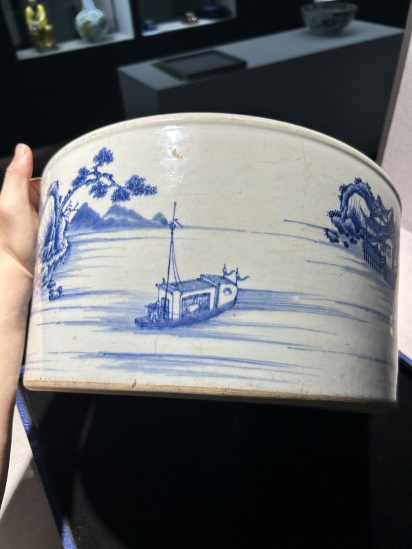 清康熙 青花山水图案缸 - 图6