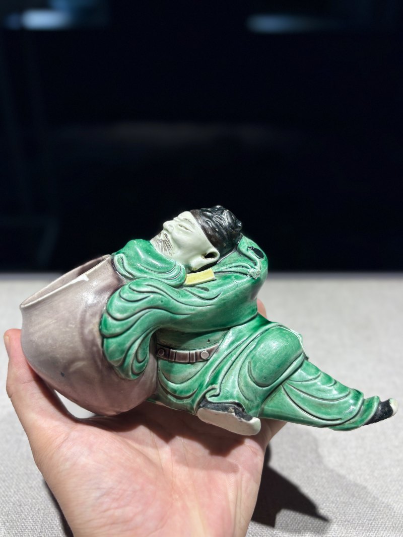 清康熙 素三彩李太白醉酒瓷塑水盂 - 图3