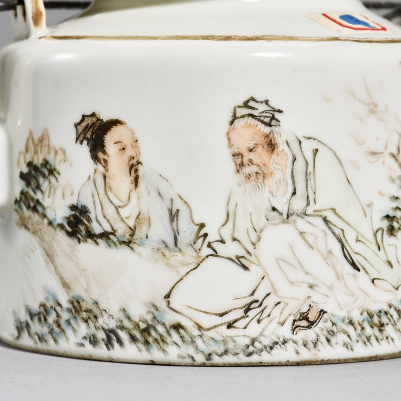 清 周友松画浅绛人物茶壶 - 图9