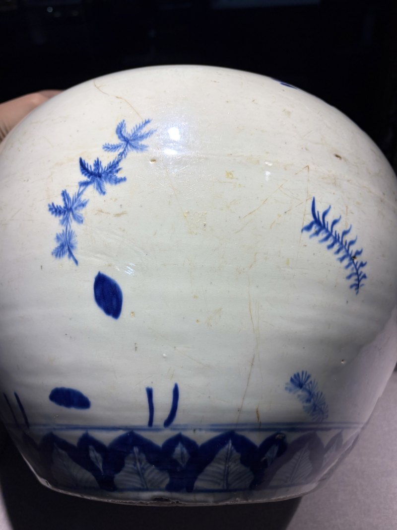 明嘉靖 青花蕉叶水藻纹大罐 - 图7