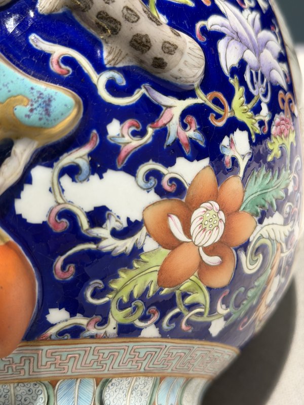 民国 仿乾隆洋彩开光雪景图吉庆有余双耳尊 - 图15