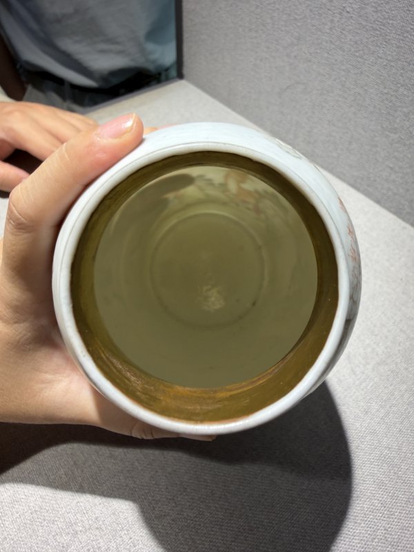 清乾隆 广珐琅庭院人物鹿苑长春图瓶 - 图7