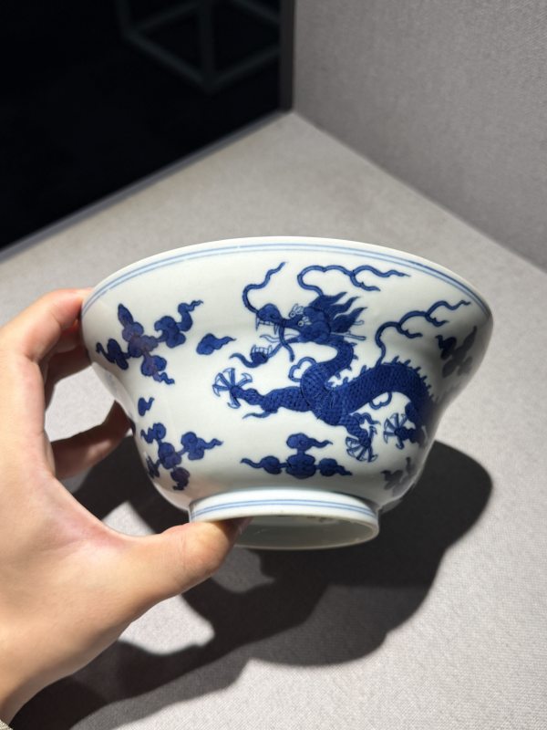 清道光 青花云龙纹折腰碗 - 图4