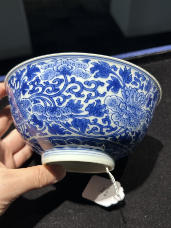 清康熙 青花缠枝莲纹碗 - 图2