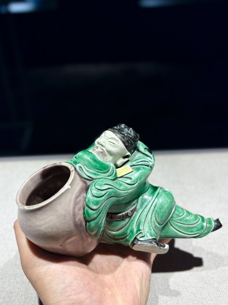 清康熙 素三彩李太白醉酒瓷塑水盂 - 图4