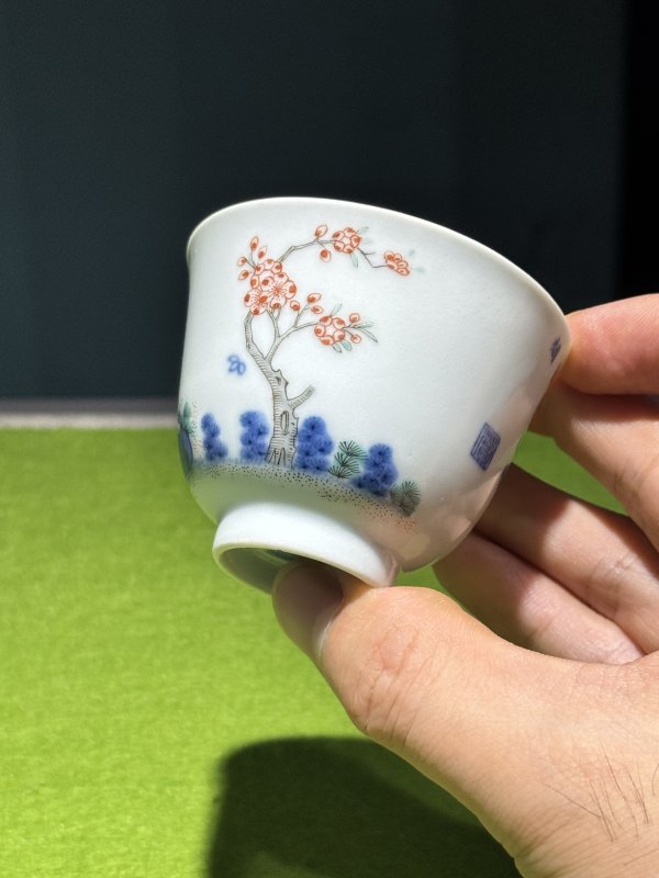 清道光 青花五彩二月杏花诗文花神杯（一对） - 图5