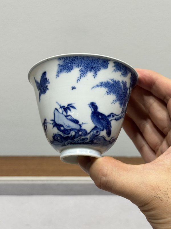 清雍正-乾隆 青花春柳栖禽图铃铛杯 - 图2