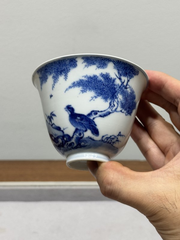 清雍正-乾隆 青花春柳栖禽图铃铛杯 - 图3