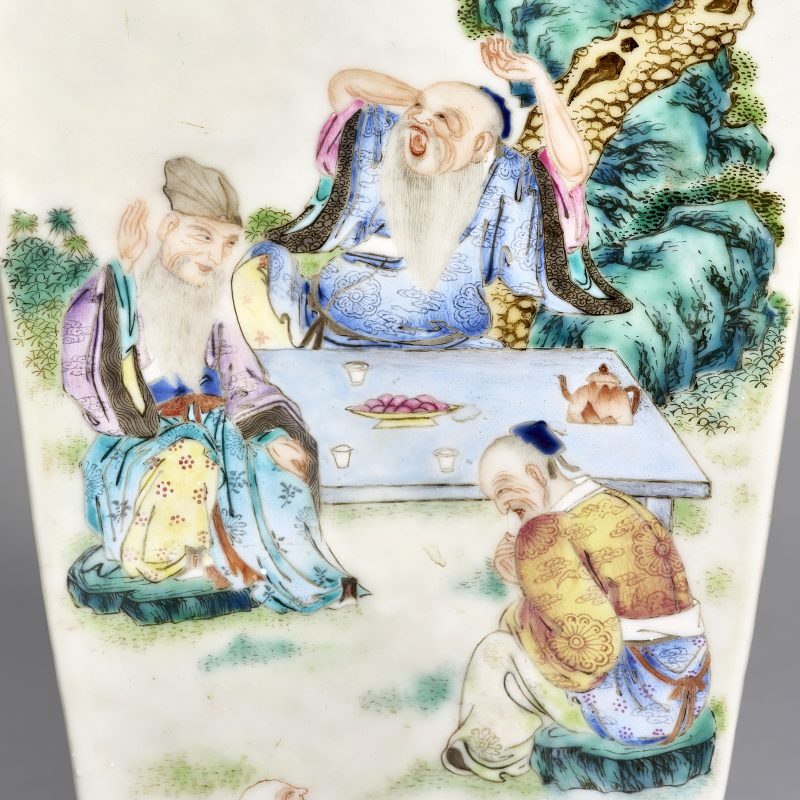 清中期 粉彩人物花卉四方兽耳瓶 - 图10