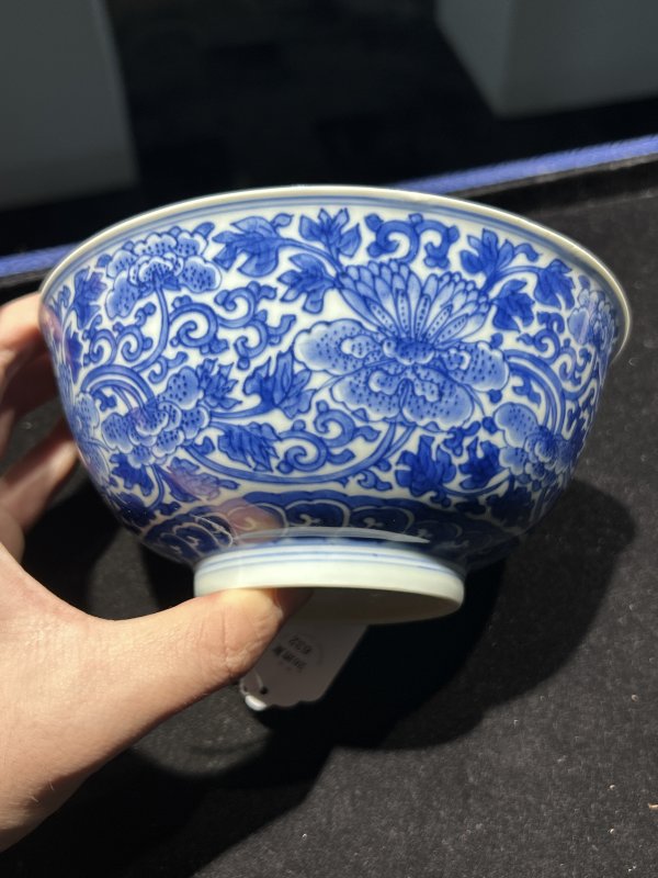 清康熙 青花缠枝莲纹碗 - 图6