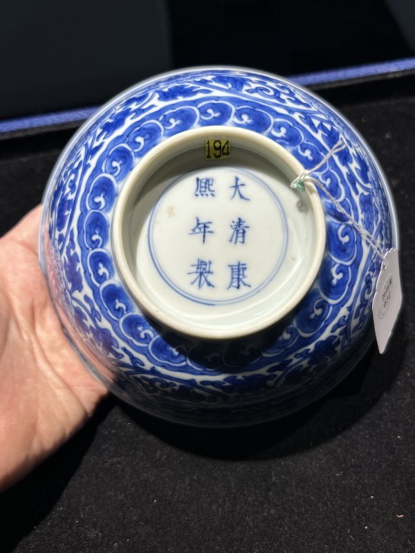清康熙 青花缠枝莲纹碗 - 图8