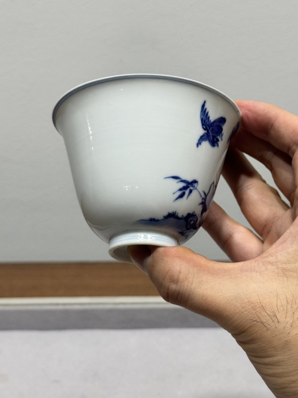 清雍正-乾隆 青花春柳栖禽图铃铛杯 - 图6
