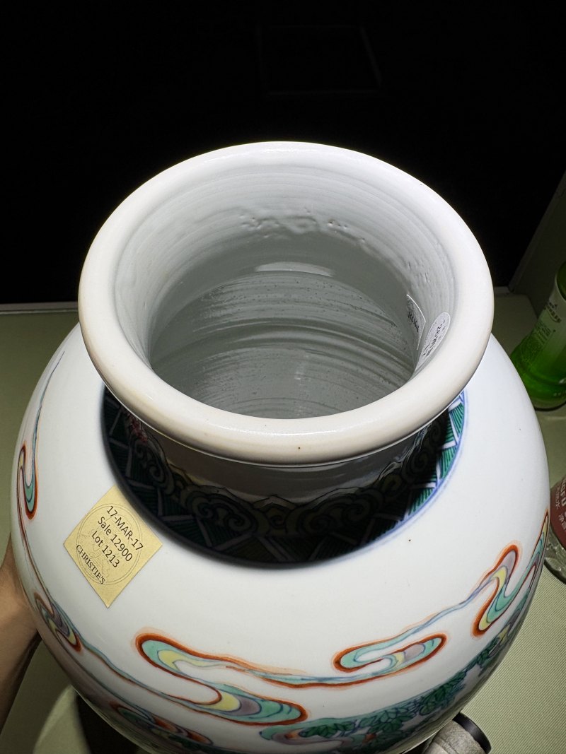 清康熙 斗彩吹箫引凤图尊 - 图9