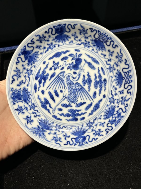 清雍正 青花云鹤八宝纹盘一对 - 图2
