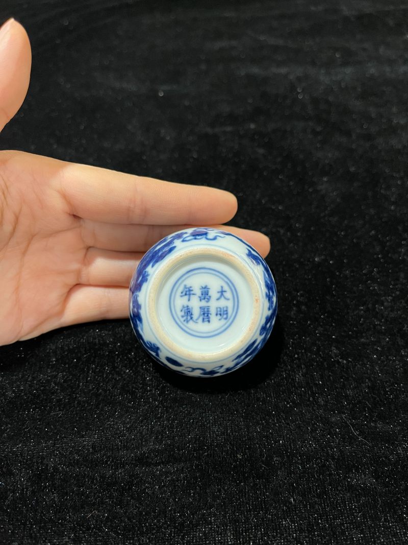 清康熙 青花仿嘉窑龙纹小盖盒 - 图6