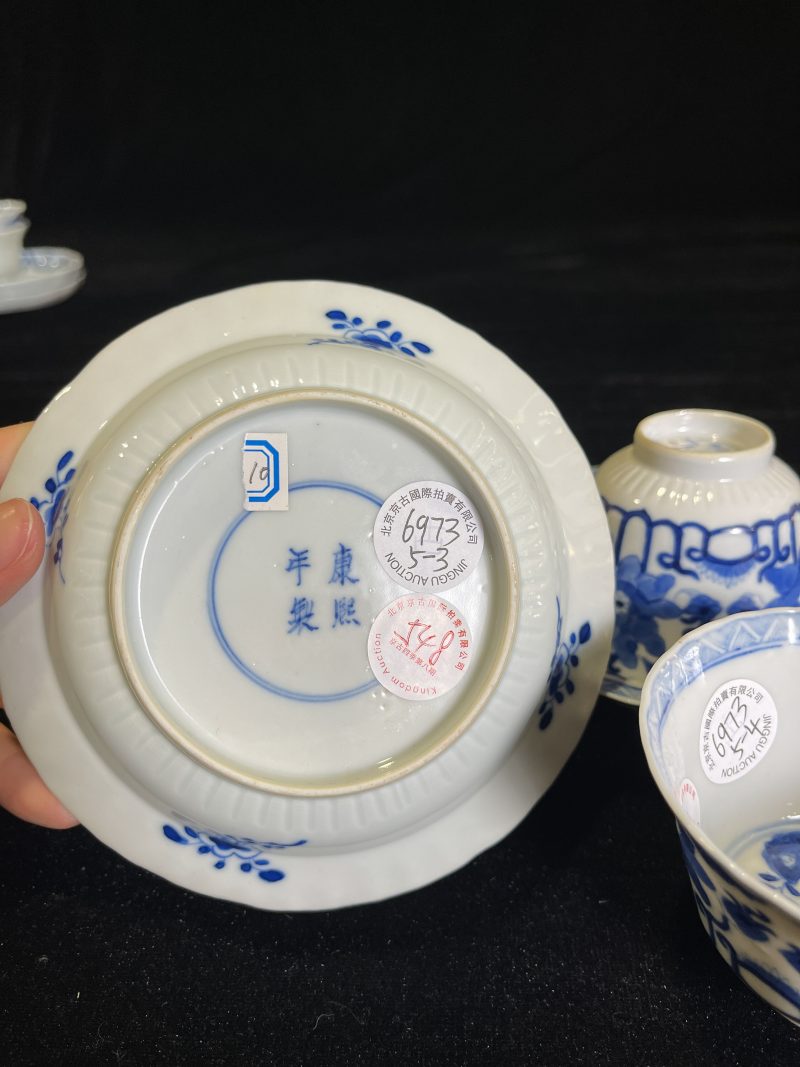 清光绪 青花壶、杯、碟一套5件 - 图6