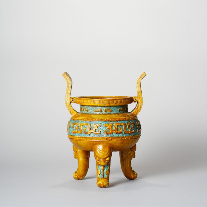 清光绪 仿古铜釉三足朝天耳炉 - 图1