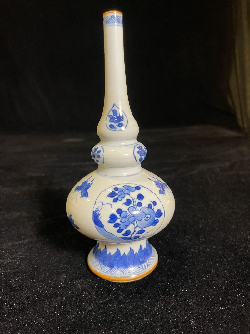 清康熙 青花蝶恋花纹葫芦瓶 - 图2
