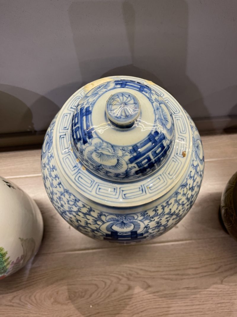 清 青花囍字罐、粉彩诗文瓶、茶叶末釉瓶、豆青釉瓶一组4件 - 图9
