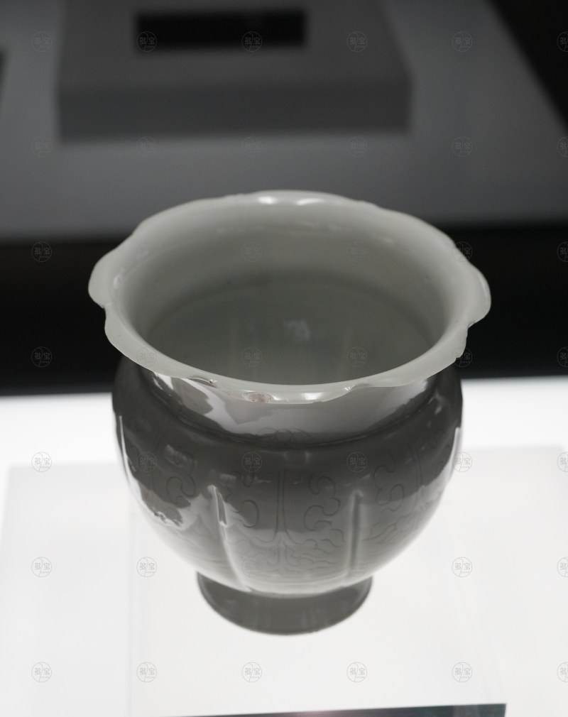 宋 景德镇窑影青釉葵口渣斗 - 图5