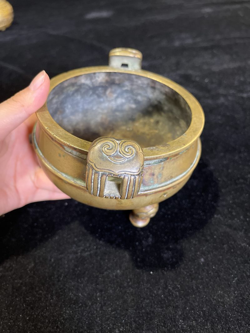清 铜如意双耳炉 - 图5