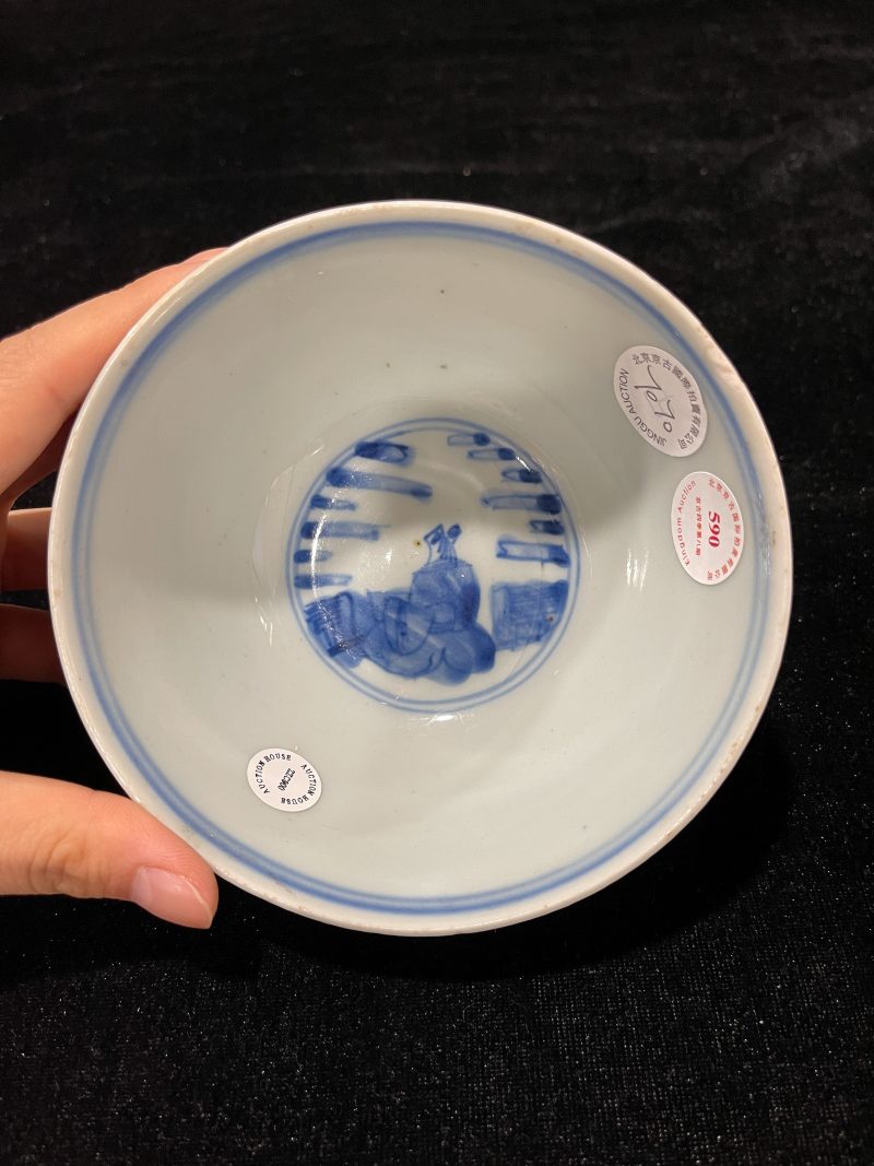 明中期 青花加冠进爵纹碗 - 图3