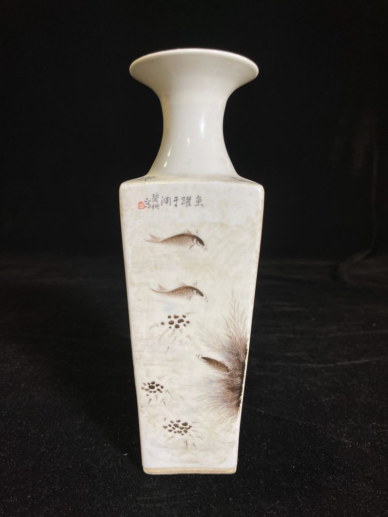 民国 浅降彩花鸟诗文四方瓶 - 图2