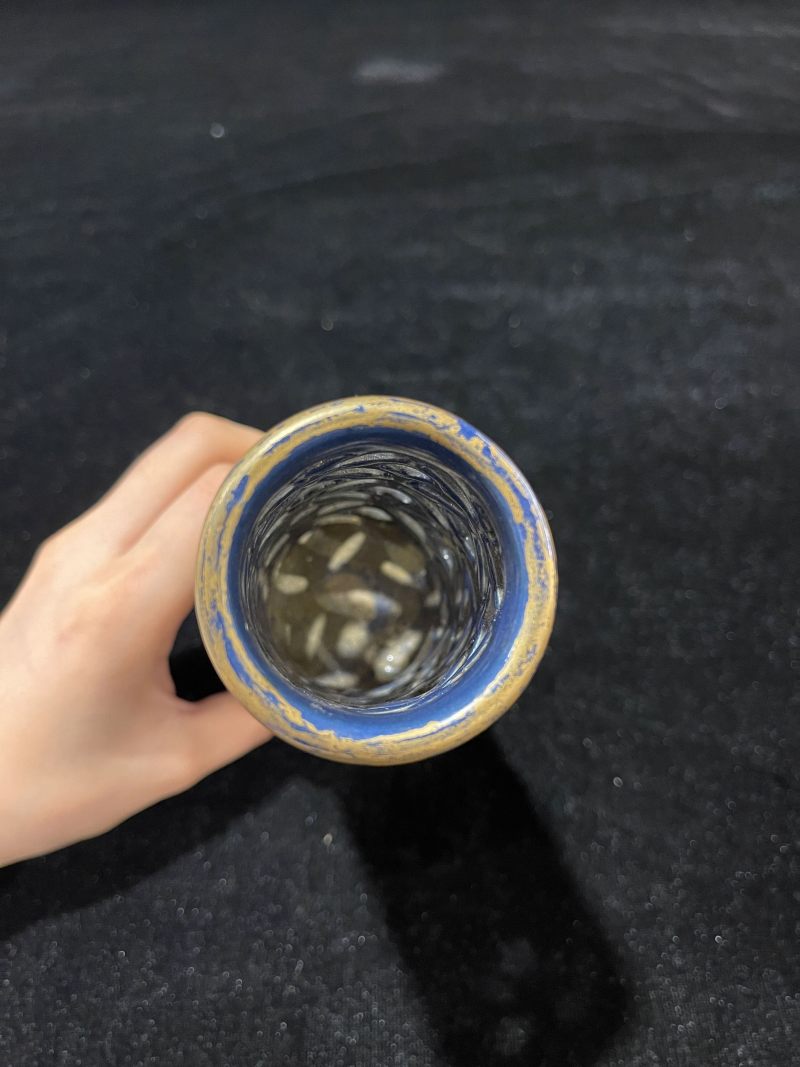 清乾隆 霁蓝釉描金钱纹连座香插 - 图4