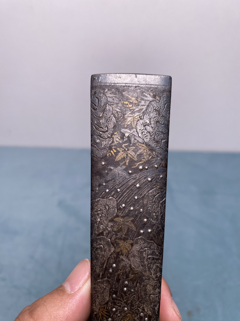 清早期 铁鋄金银游鱼纹扇 - 图11