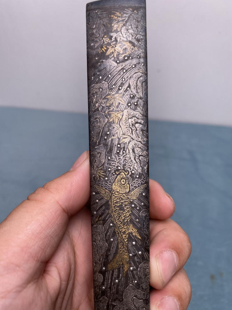清早期 铁鋄金银游鱼纹扇 - 图12