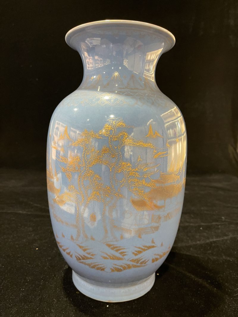 清中期 蓝釉描金山水灯笼瓶 - 图2