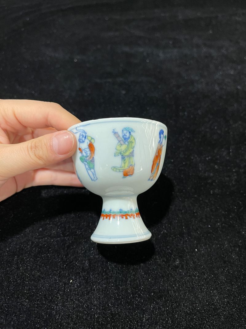 清康熙 斗彩八仙纹高足杯 - 图3