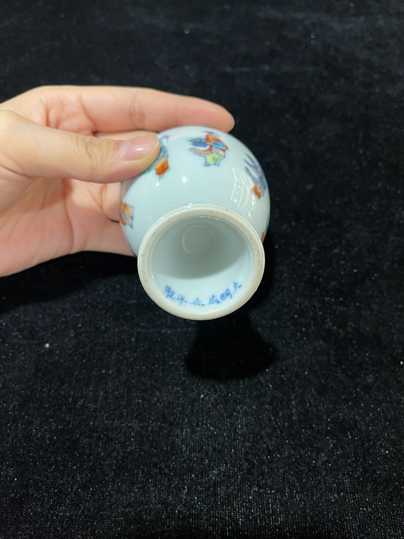清康熙 斗彩八仙纹高足杯 - 图5