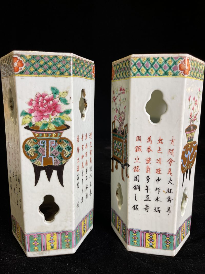 清 粉彩博古诗文帽筒一对 - 图2