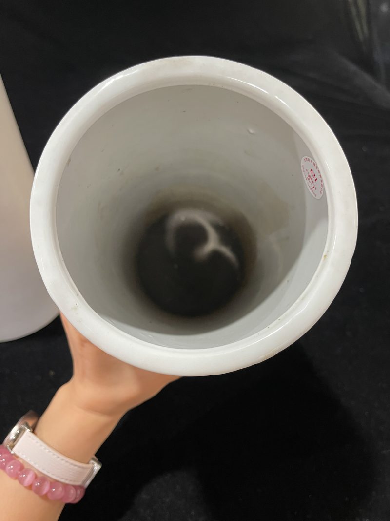民国 粉彩狮子帽筒一对 - 图5